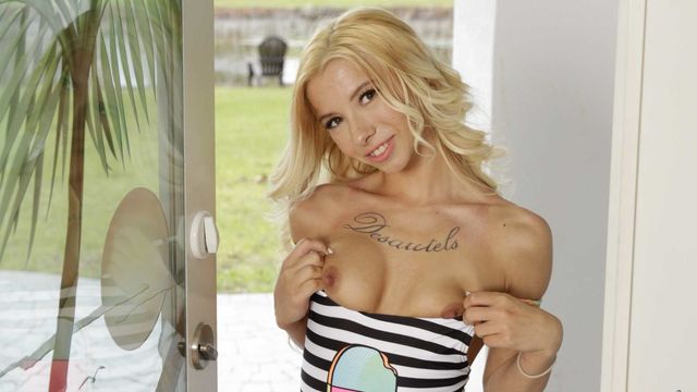 Kenzie Reeves handjob smut