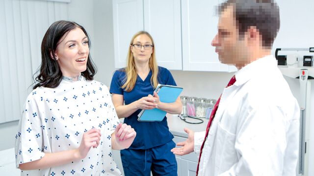 Ophelia Kaan and Celestina Blooms blowjob movie