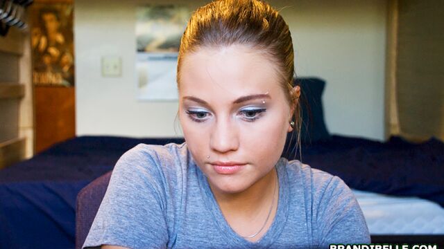 Brandi Belle curvy scene