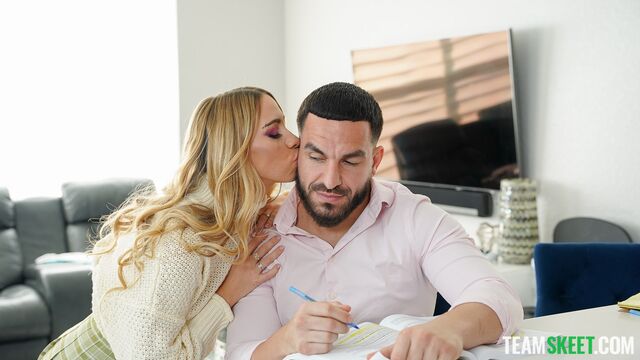 Khloe Kapri small tits porn