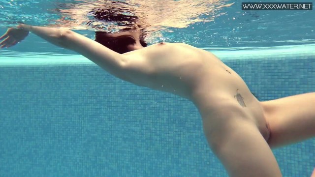 Lady Dee tattoo video