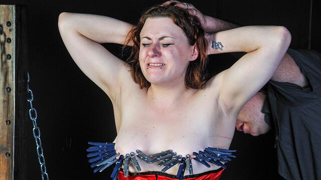 Isabel Dean straight hair screw