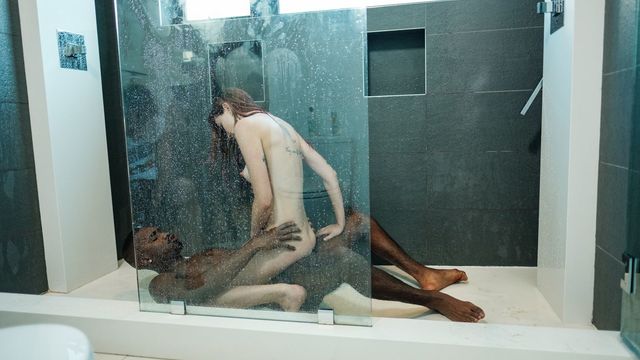 Haley Reed legs on shoulders bang