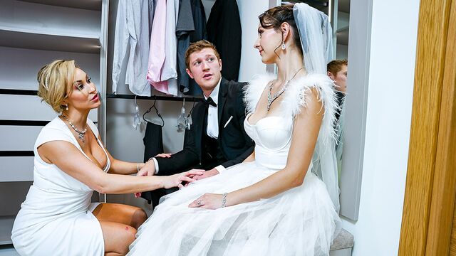 Ryan Keely and Serena Hill blowjob screw