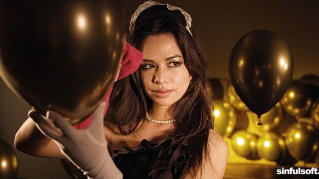 Scarlett Alexis and Anna De Ville curvy porn