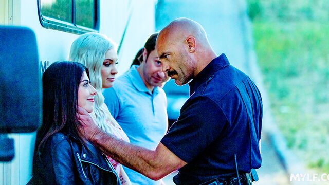 Kenzie Taylor bedroom porn