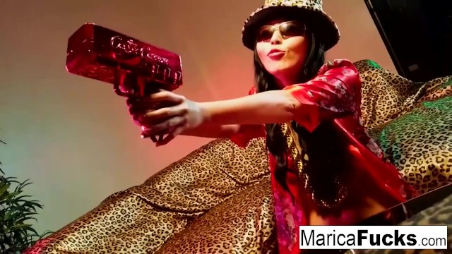 Marica Hase ass bang