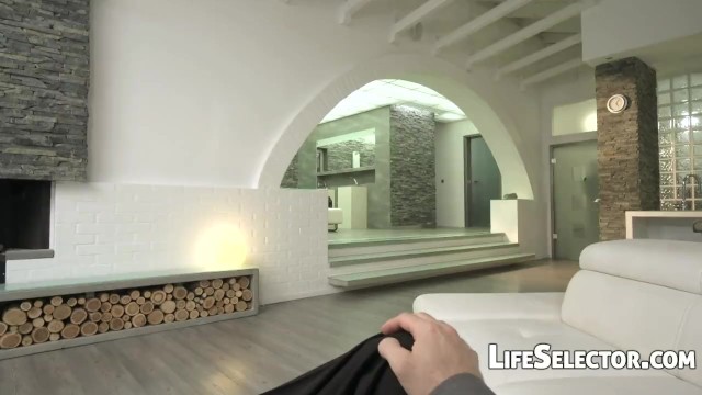 Kiki Cyrus bombshell porn