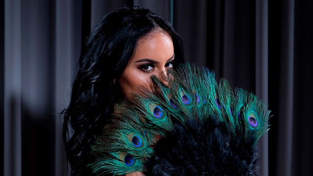 Victoria June deep throat action