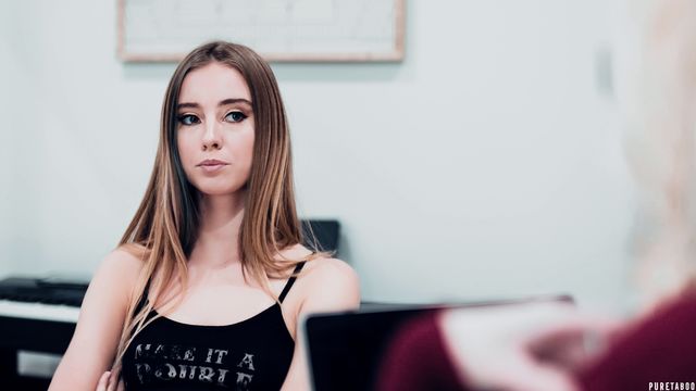 Haley Reed and Tasha Reign fingering porn