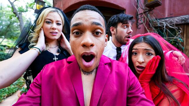 River Lynn and Amber Summer big tits action