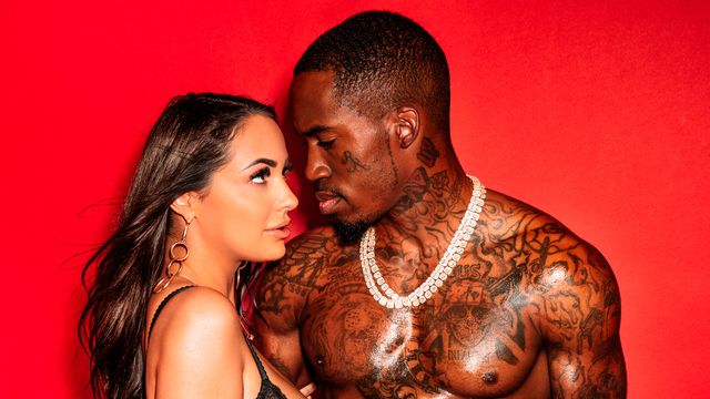 Sofi Ryan handjob video