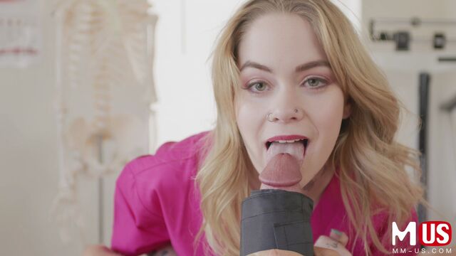 Sage Fox teen (18+) sex