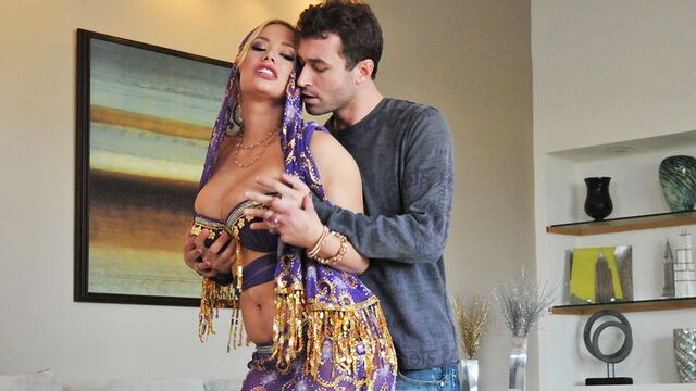 Shyla Stylez milf scene