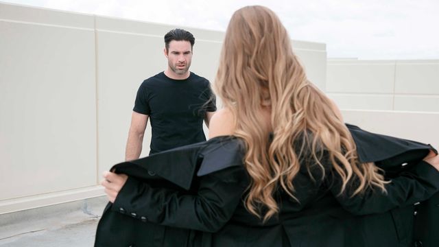 Nicole Aniston blowjob action