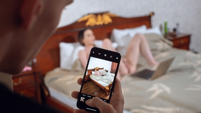 Martin Spell cowgirl video