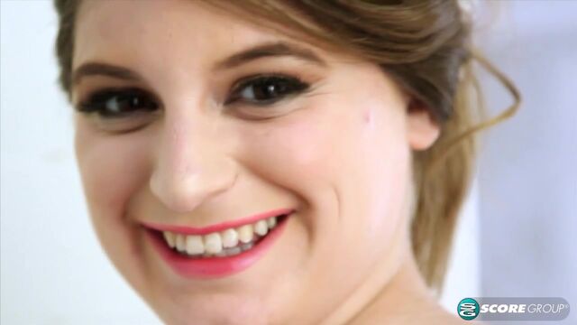 Sarah Rae titplay porn