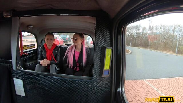 Lady Zee and Sandra Zee reverse cowgirl movie