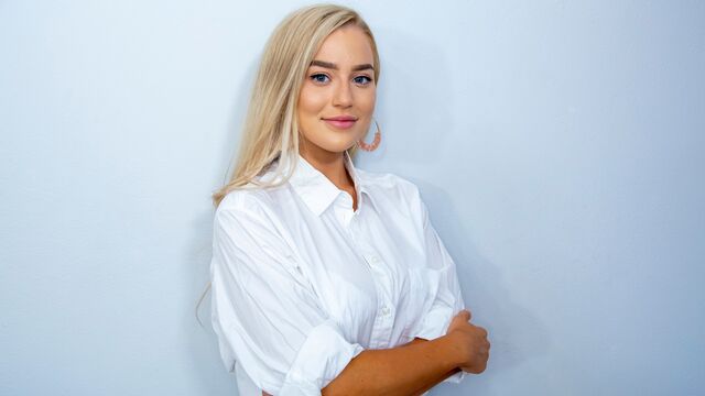 Blake Blossom handjob smut