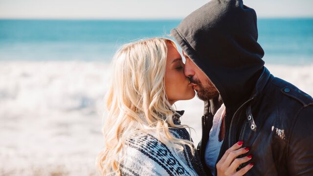 Kenna James reverse cowgirl screw