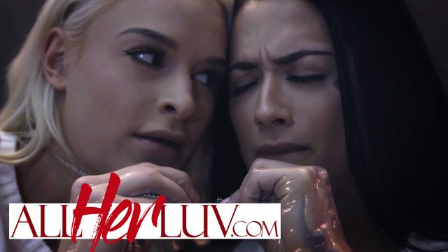 Katrina Jade and Emma Hix kink porn