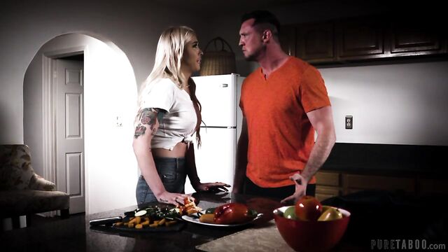 Aubrey Kate reverse cowgirl screw