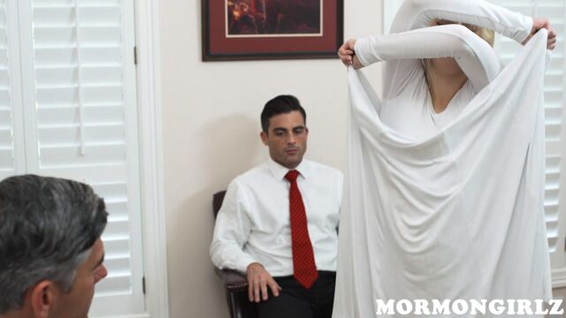 Trillium close up scene