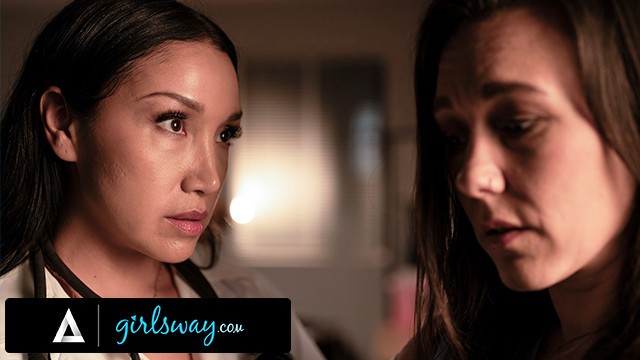 Sinn Sage and Vicki Chase reality video