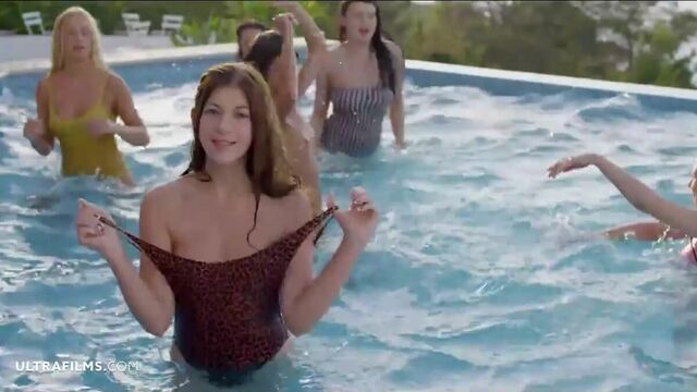 Lucy Li, Gina Gerson, Eveline, Kiara Lord, Ester and Dasha S pussy licking film