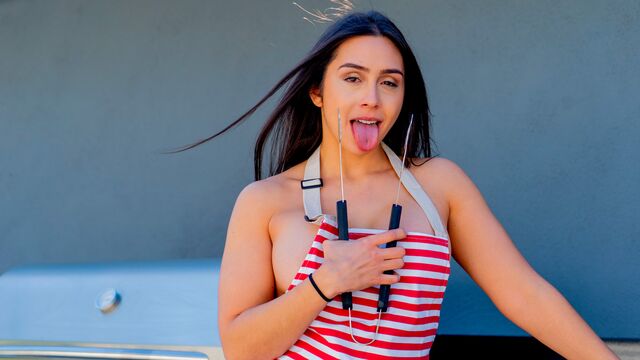 Lilly Hall stripping screw