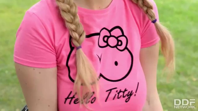 Lily Madison and Luna Amor british sex