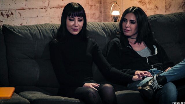 Casey Calvert and Charlotte Sartre amateur screw