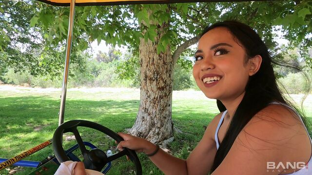 Luna Mills oral screw