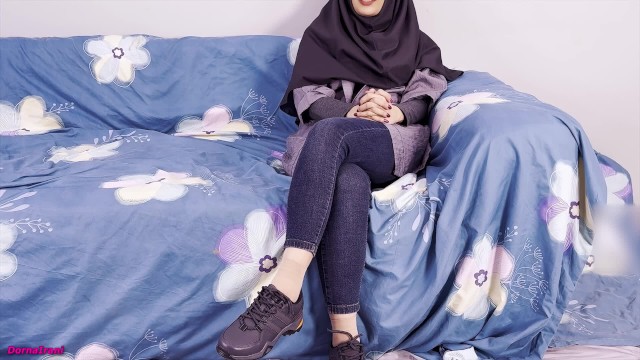 Hashariirani and Dornairani hijab bang