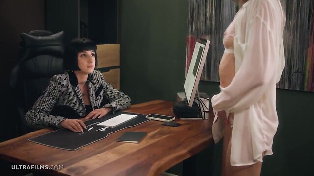 Gracie Sweet and Sarah Heizel pussy licking screw