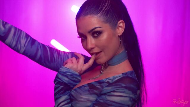 Jewelz Blu natural tits movie