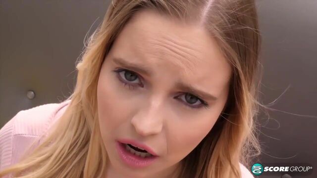 Codi Vore fingering video