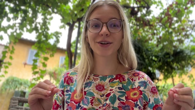 Goddess Bella Rae solo female bang