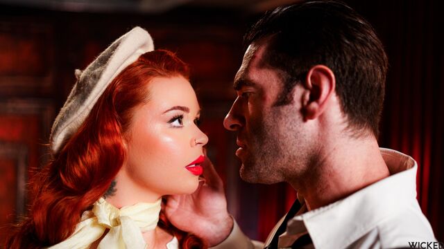 Jennifer White, Parker Ambrose and Stella Luxx long legs smut