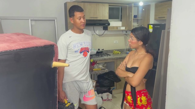 Saraymike latina scene