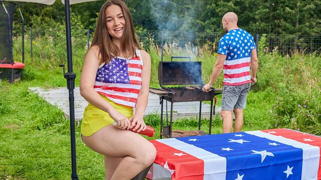 Hazel Grace doggystyle screw