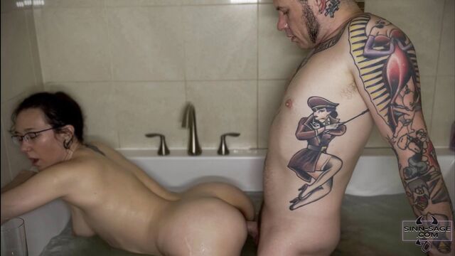 Sinn Sage curvy movie