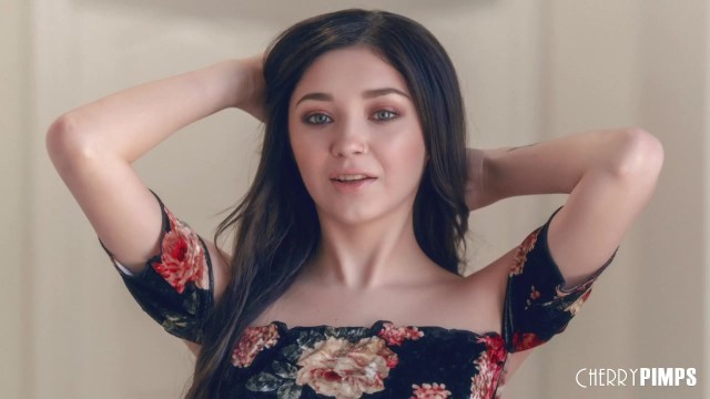 Luna Love and Sia Lust young (18+) smut