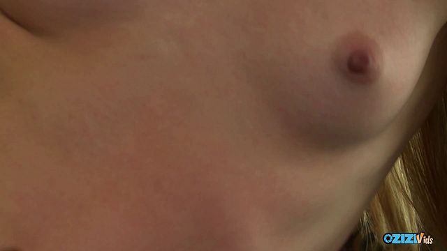 Avril eating pussy porn