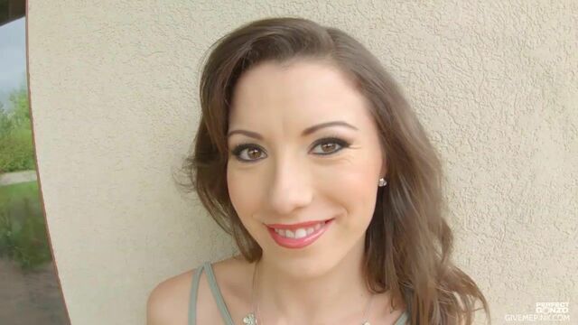 Kitty Saint solo movie