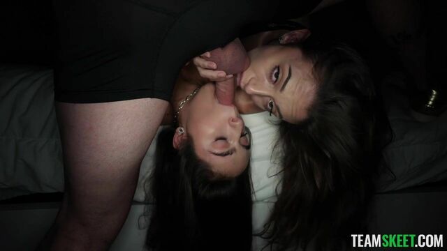 Bella Katz and Dani Blu blowjob smut