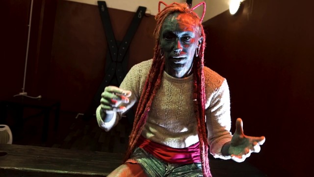 Lily Lu lesbian screw