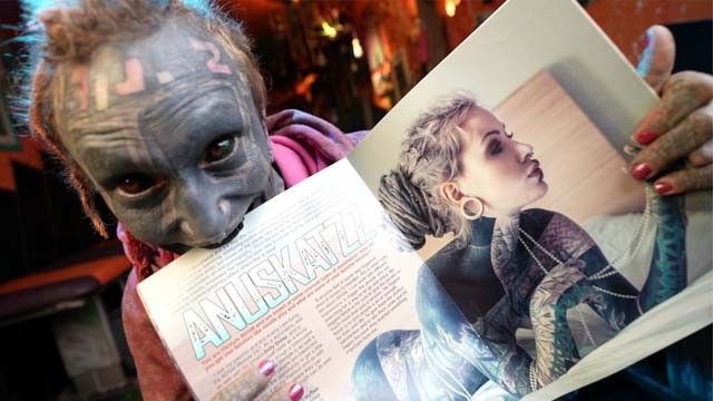 Anuskatzz altporn smut