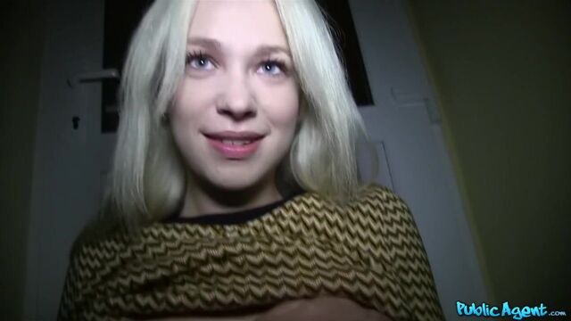 Arteya Qartel blonde sex