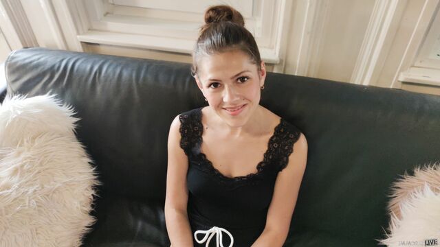 Serina Gomez and Amy Amor skinny porn